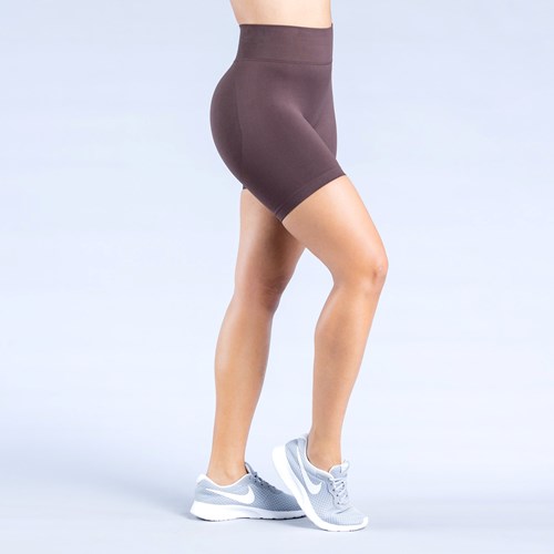 DFYNE Dynamic Shorts 4.5' Schokolade Braun | 702-NDEVLY